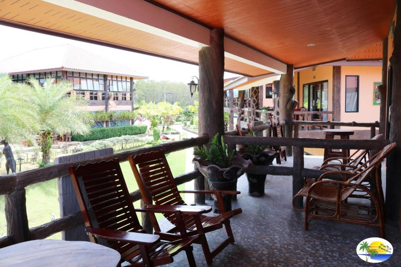 Chomview Resort Ko Lanta Kültér fotó
