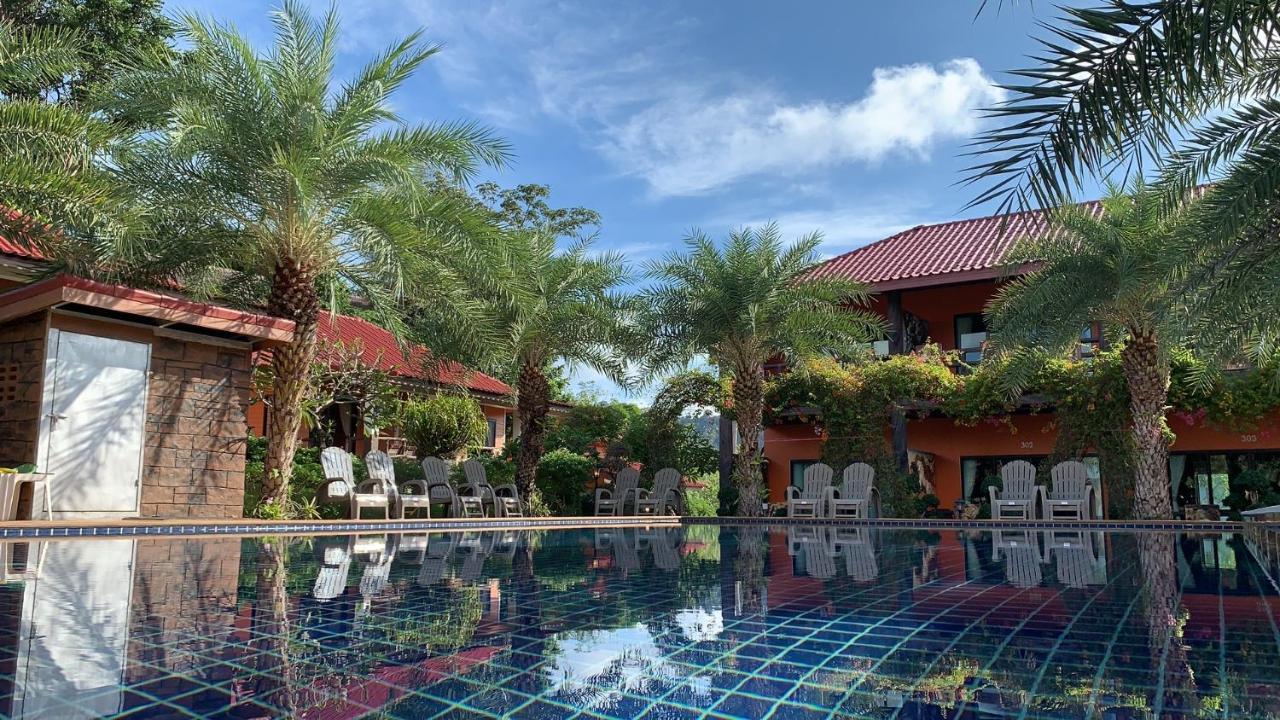 Chomview Resort Ko Lanta Kültér fotó